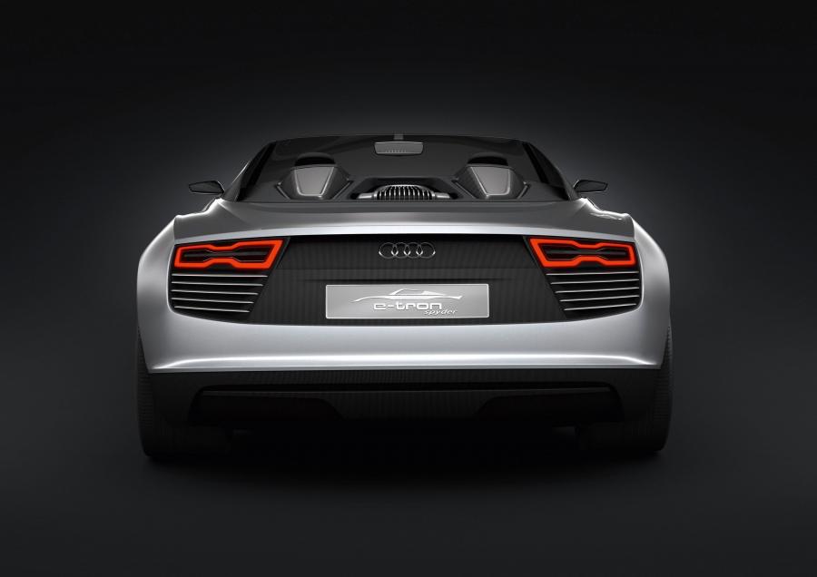  Audi e-Tron Detroit Showcar 2010 года  (фото 21 из 109)